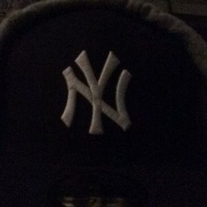 Meet your Posher, Wayne